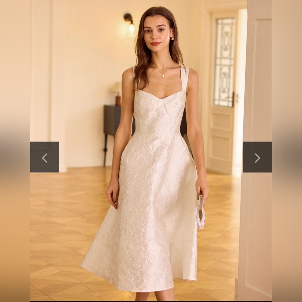 NWT Rihos White Sweetheart Neck Jacquard Midi Dress, Small